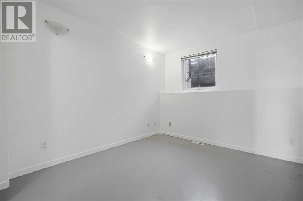 1800 26 AVENUE SOUTHWEST Image 22