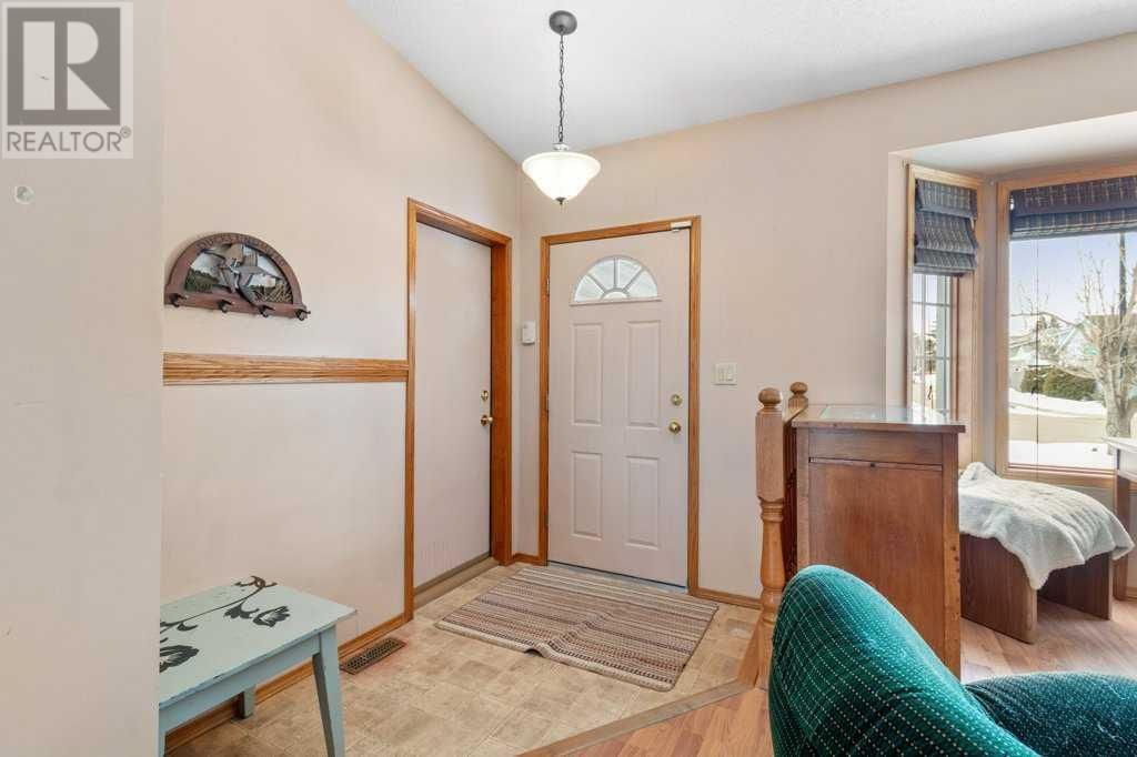 62 DUNNING CRESCENT Image 2