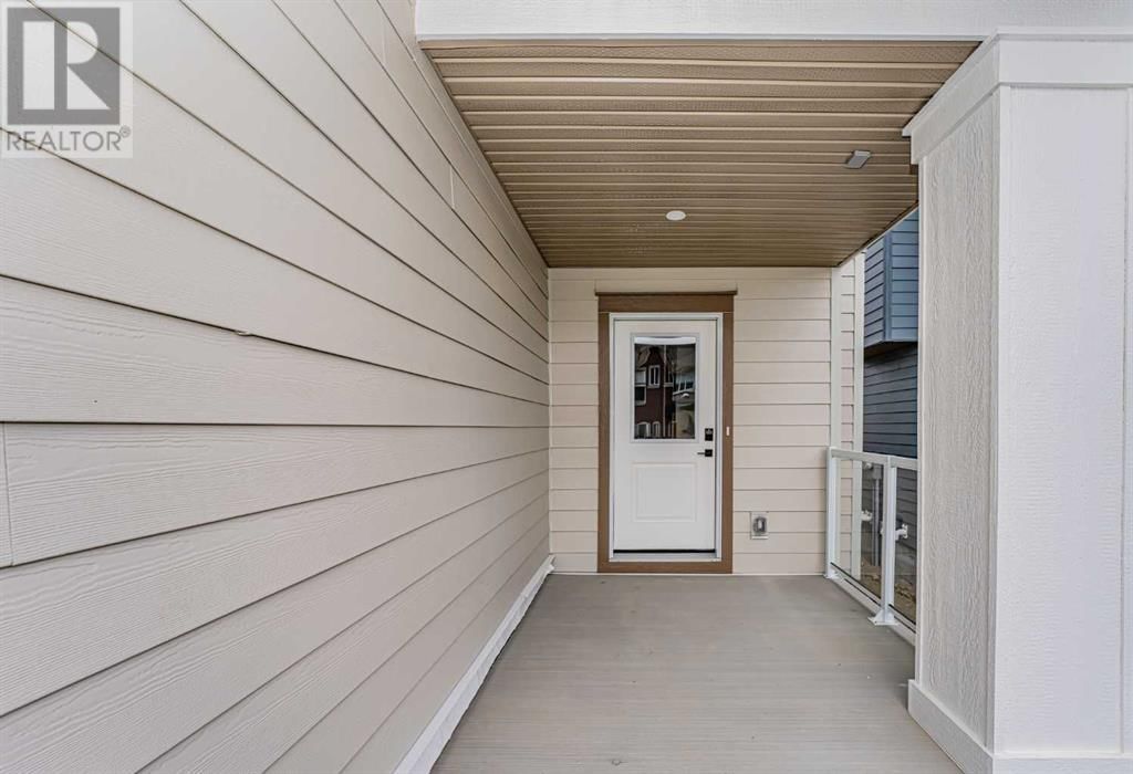 254 BANEBERRY WAY SOUTHWEST Image 3