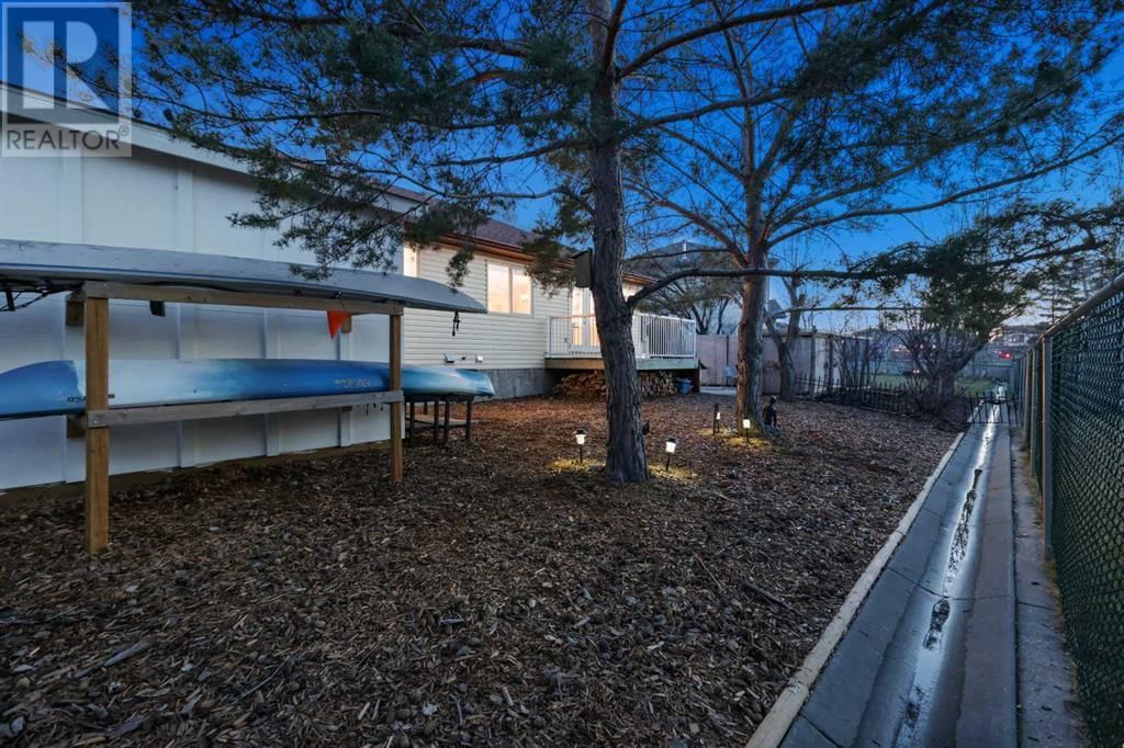 208 HIGHWOOD VILLAGE PLACE NORTHWEST Image 43