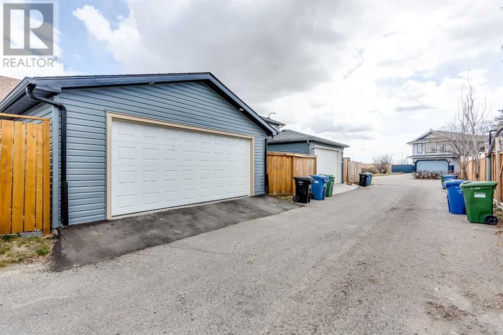 134 ERIN GROVE SOUTHEAST Image 32