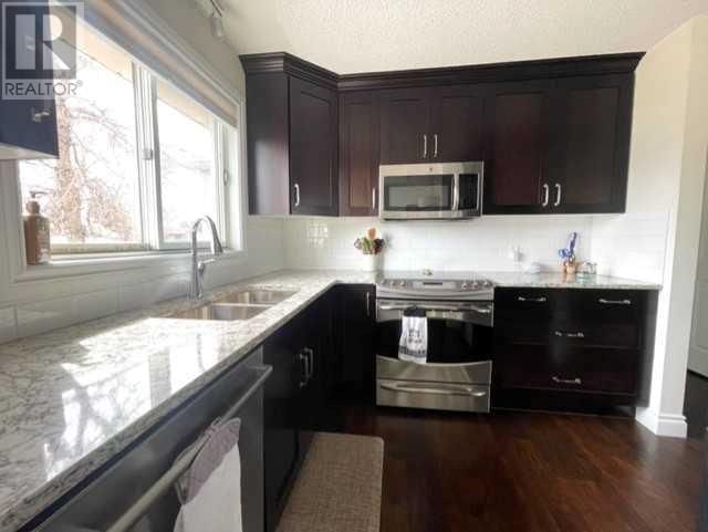 513 19 STREET Image 6