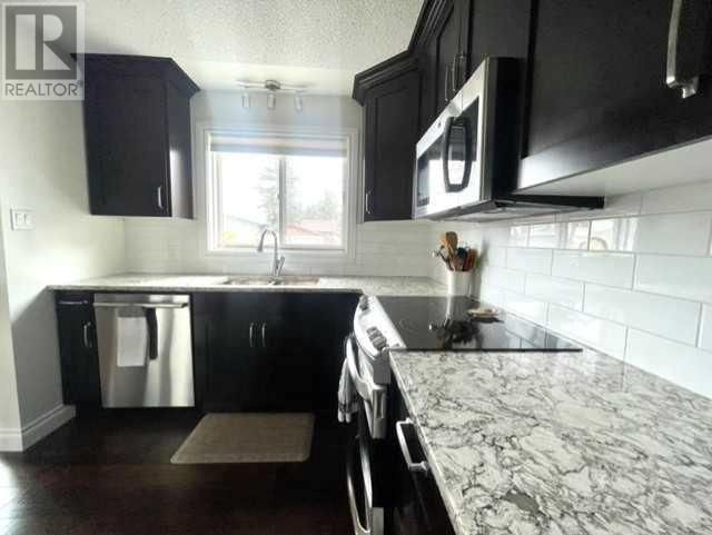 513 19 STREET Image 7