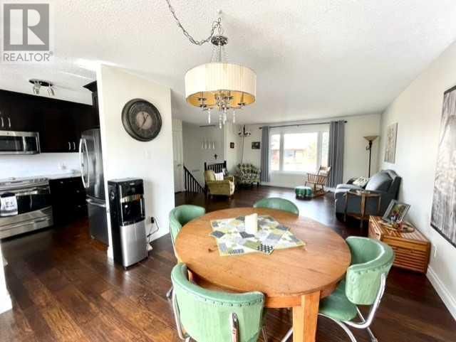 513 19 STREET Image 8
