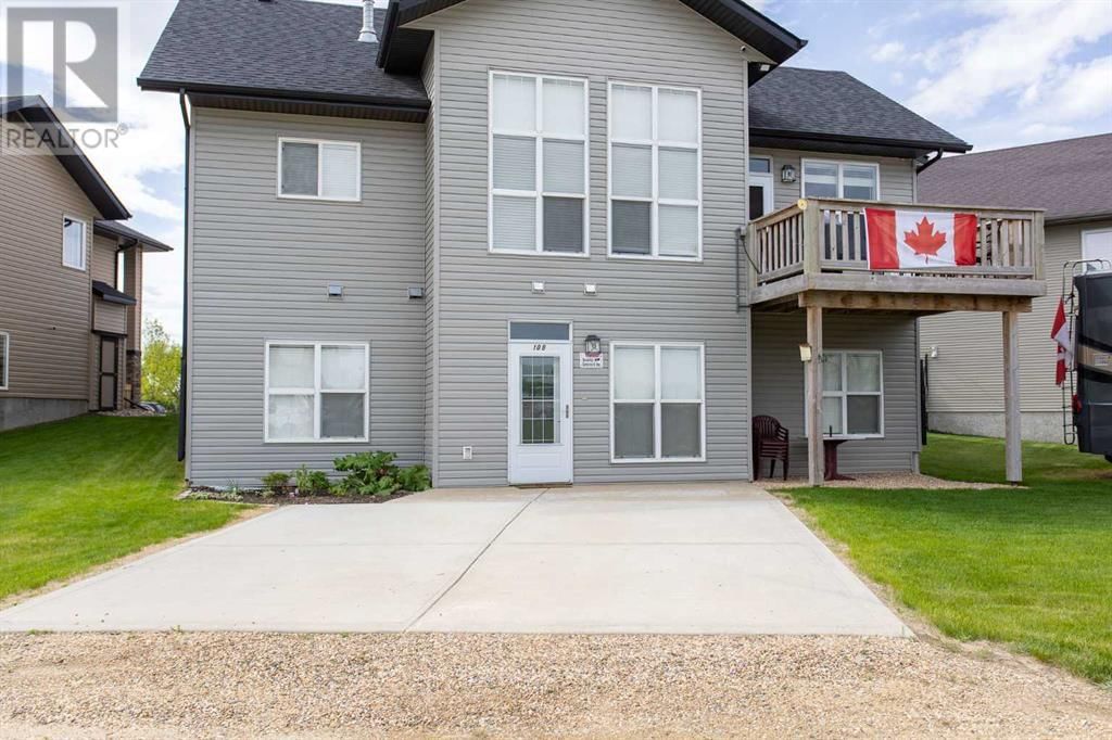 10 IRON WOLF CLOSE Image 42