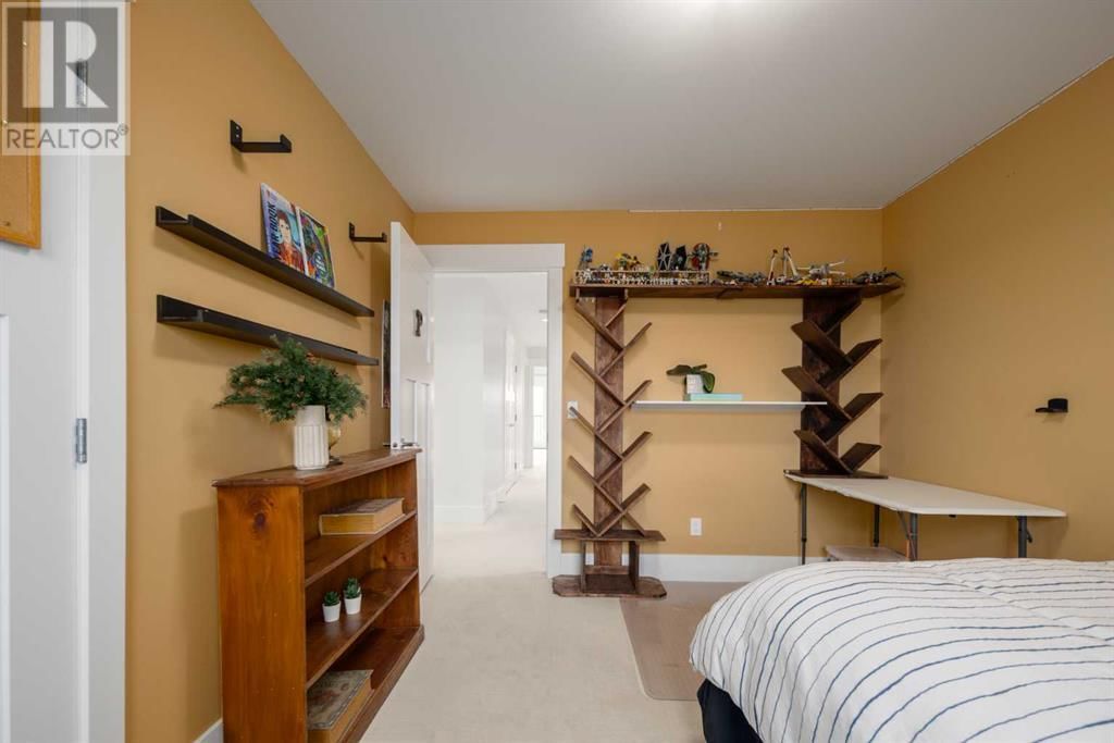 172 GRANDVIEW WAY Image 34