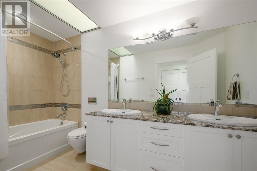 172 GRANDVIEW WAY Image 36