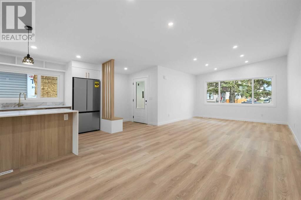 645 69 AVENUE SOUTHWEST Image 18