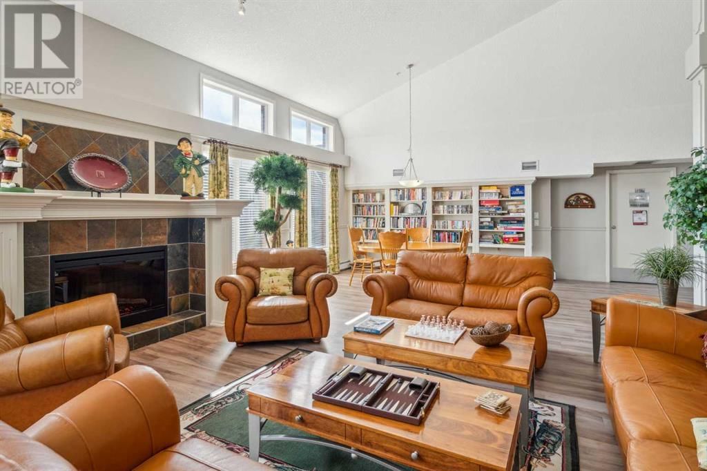 15 EVERSTONE DRIVE SOUTHWEST Image 13