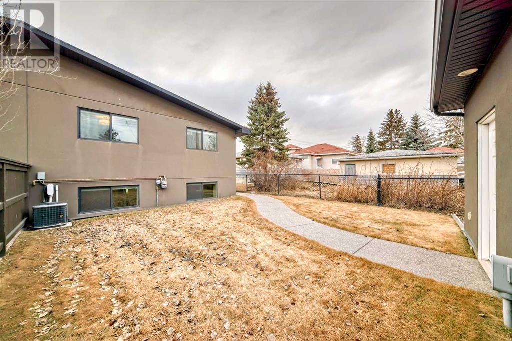 1320 24 STREET SOUTHEAST Image 43