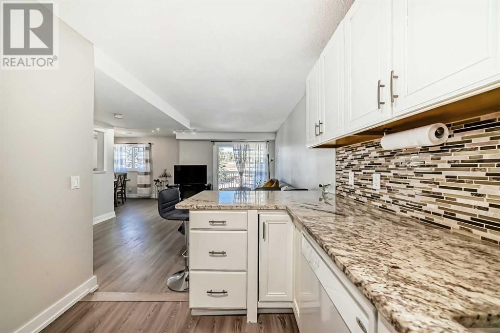 3015 51 STREET SOUTHWEST Image 11