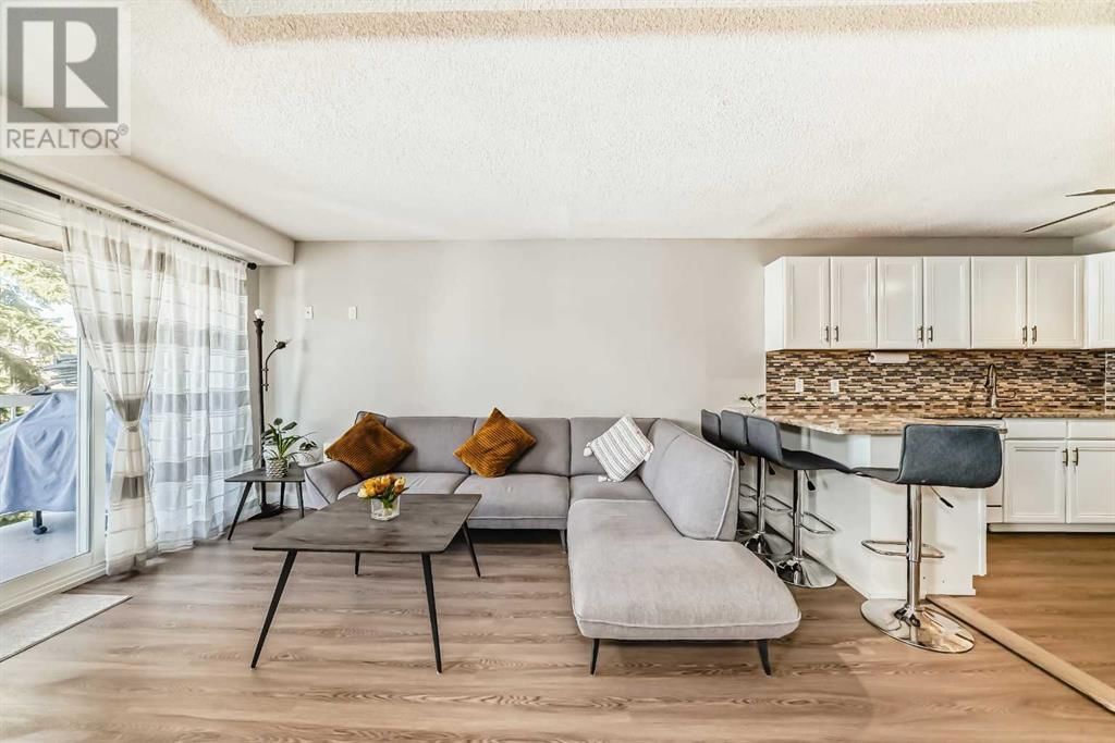 3015 51 STREET SOUTHWEST Image 15