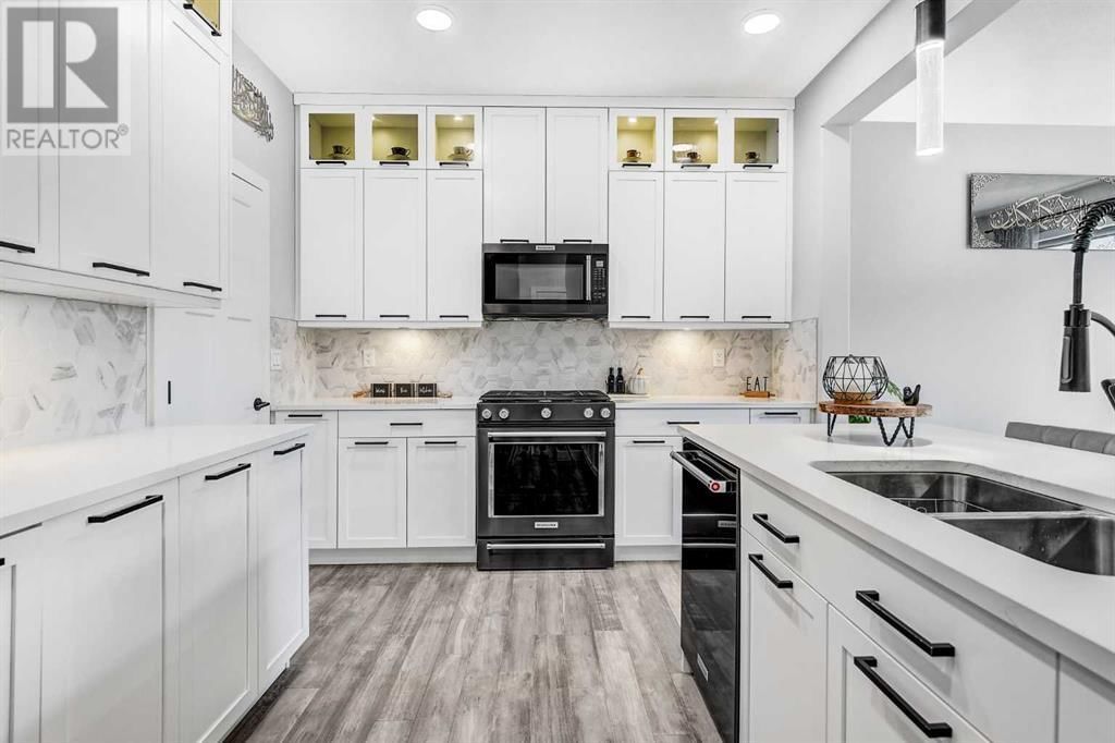 10625 151 AVENUE Image 10