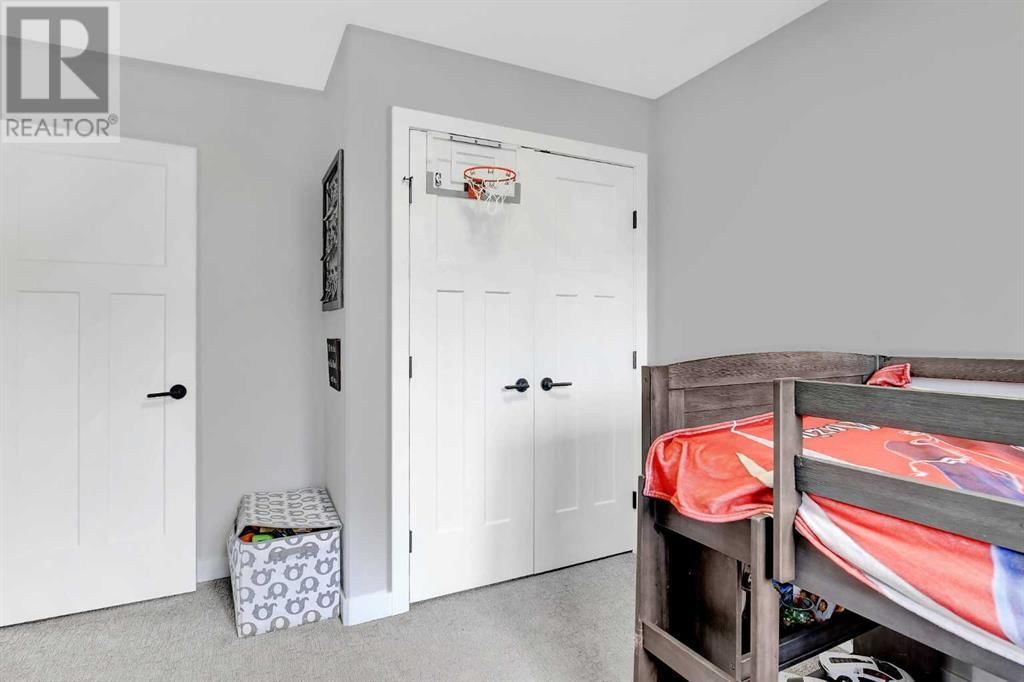 10625 151 AVENUE Image 24