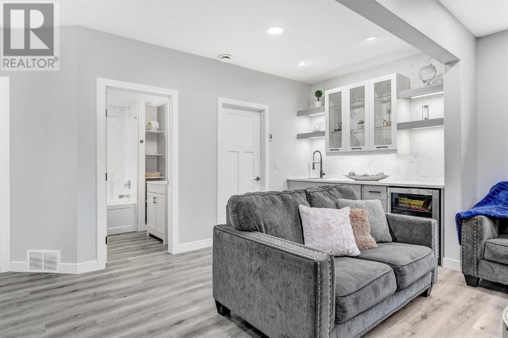10625 151 AVENUE Image 33
