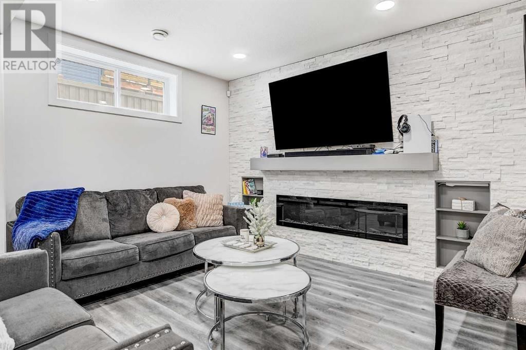 10625 151 AVENUE Image 35