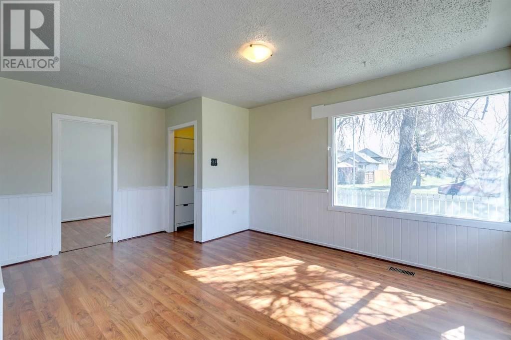 2235 15A STREET SOUTHEAST Image 8