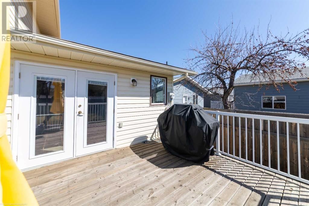 5801 40 STREET Image 20