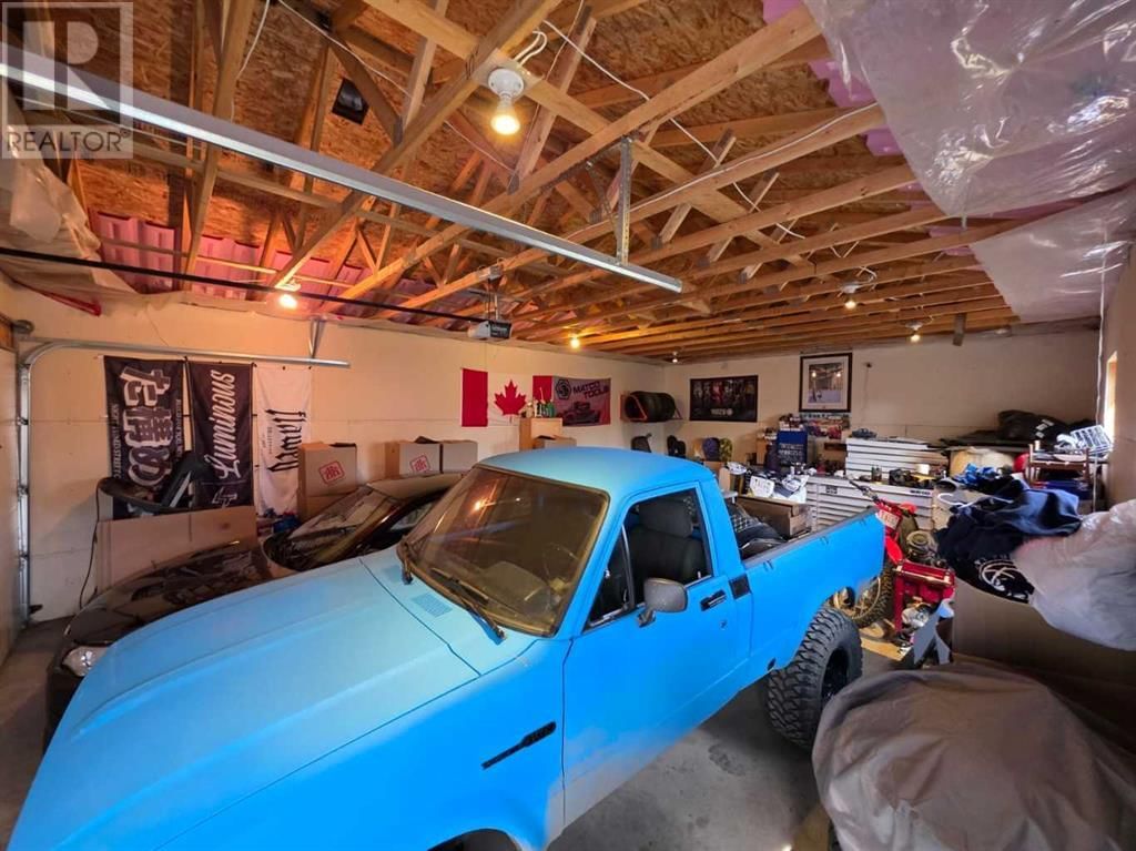 2112 17 STREET Image 16