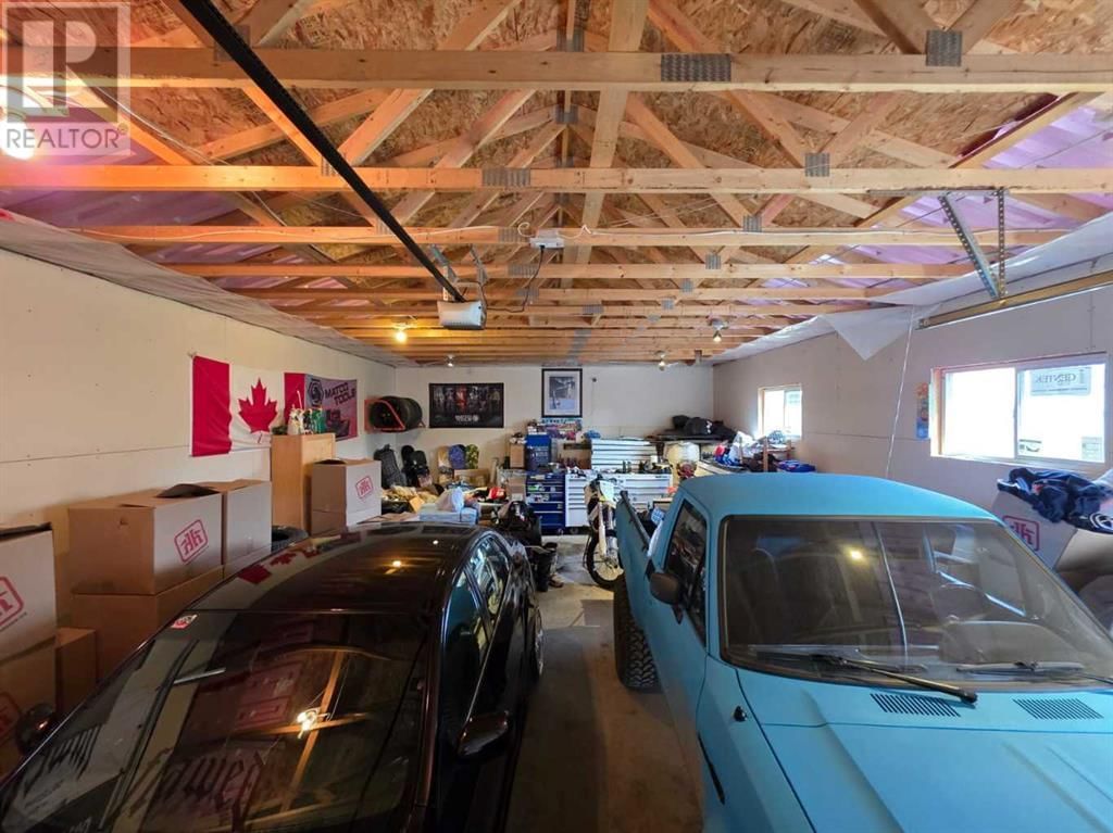 2112 17 STREET Image 17