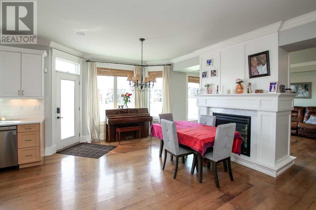 6 GROVE CLOSE Image 11
