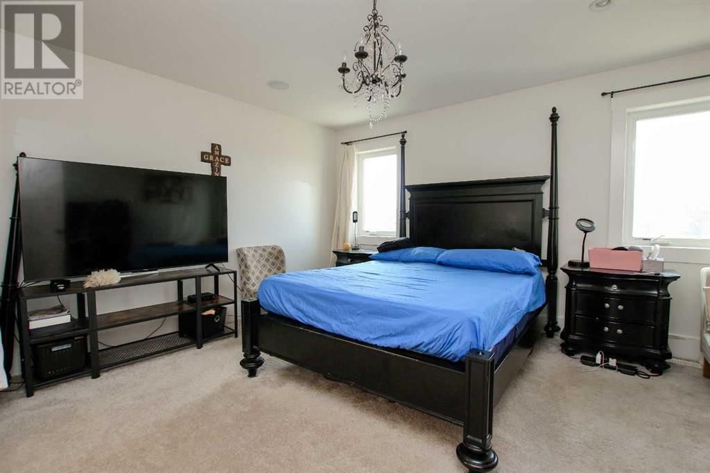 6 GROVE CLOSE Image 19