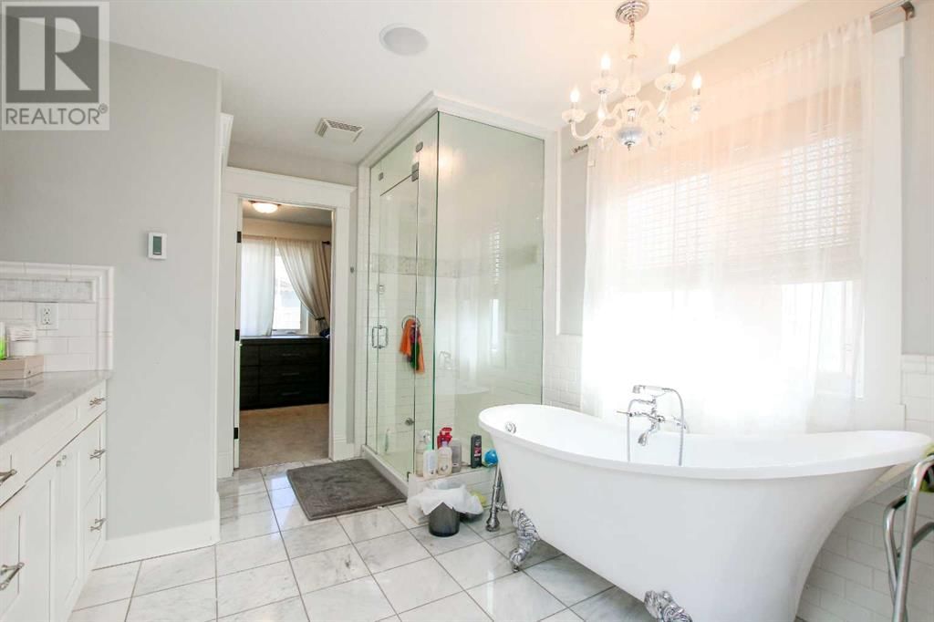 6 GROVE CLOSE Image 23
