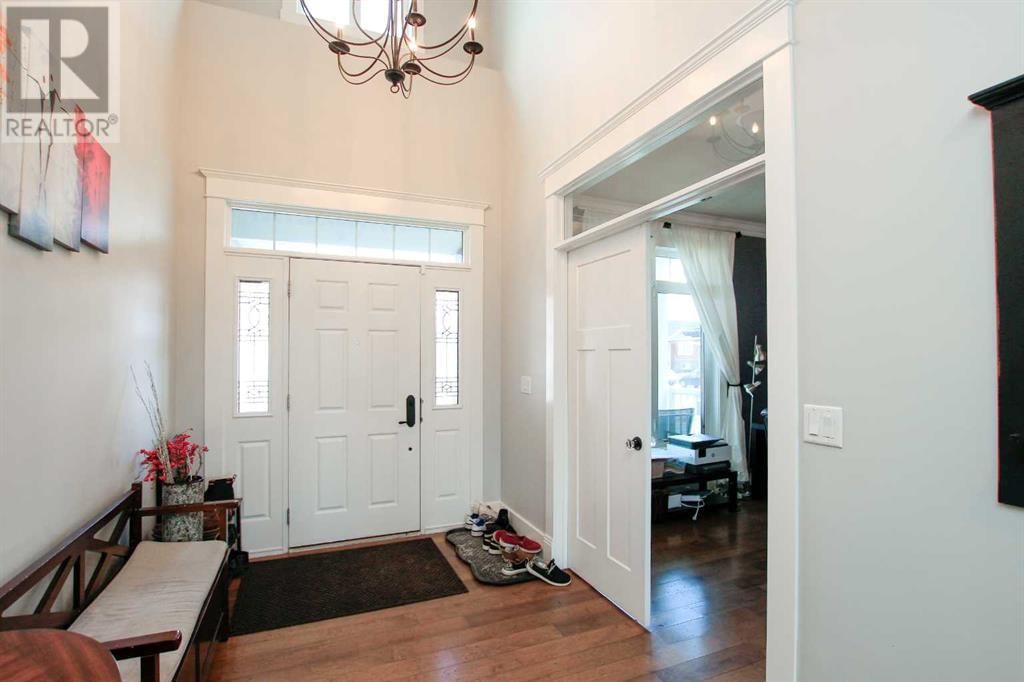 6 GROVE CLOSE Image 4
