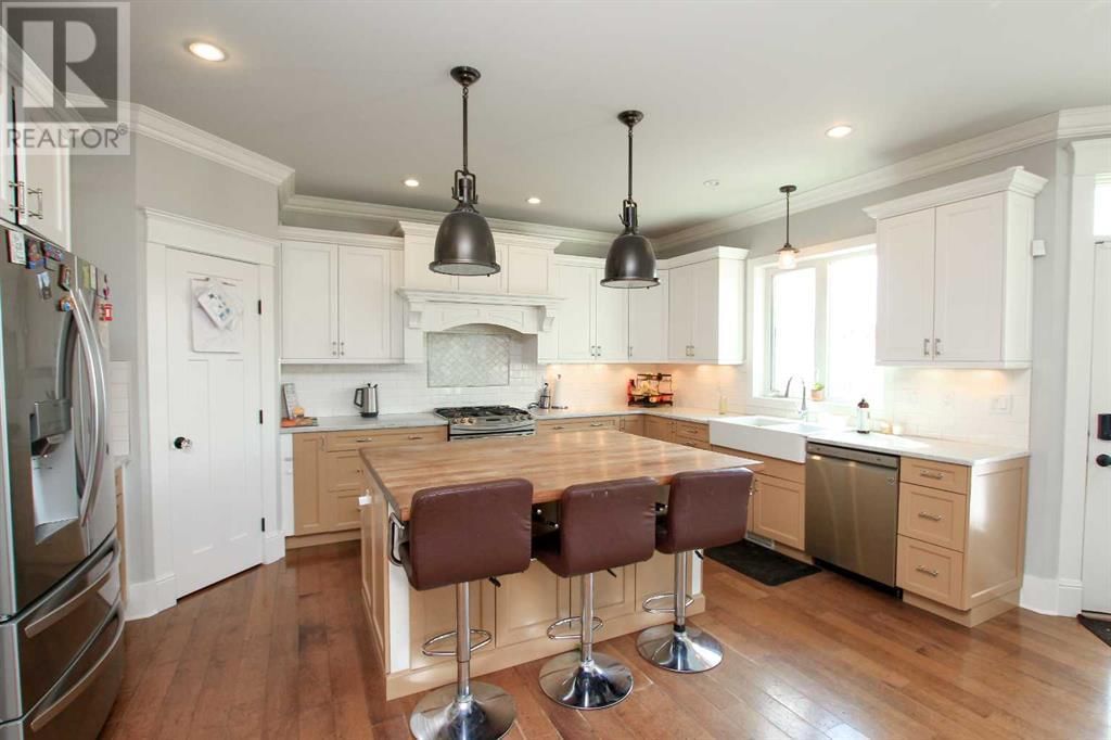 6 GROVE CLOSE Image 7