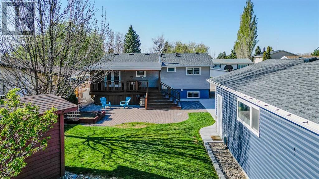 70 Honeysuckle Road North Lethbridge, Alberta