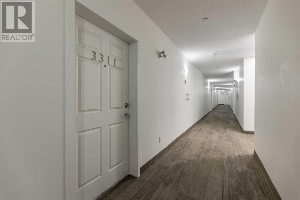 298 SAGE MEADOWS PARK NORTHWEST Image 3