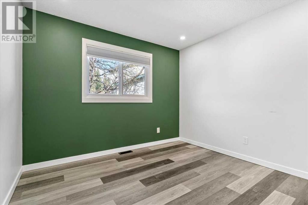 6906 94a Street Grande Prairie, Alberta