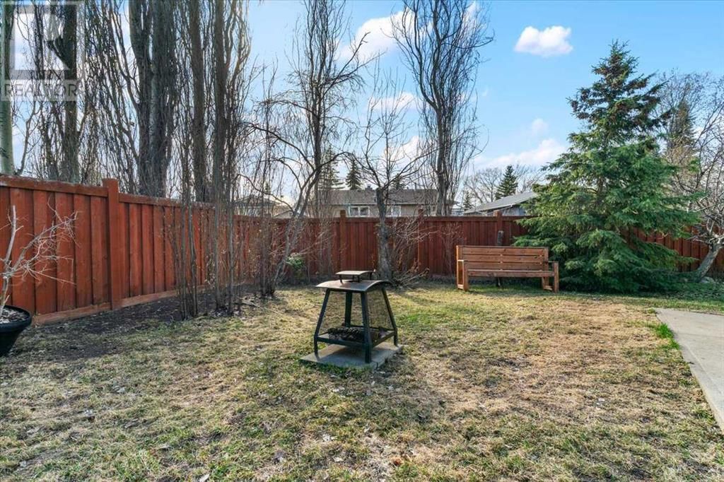 6906 94a Street Grande Prairie, Alberta