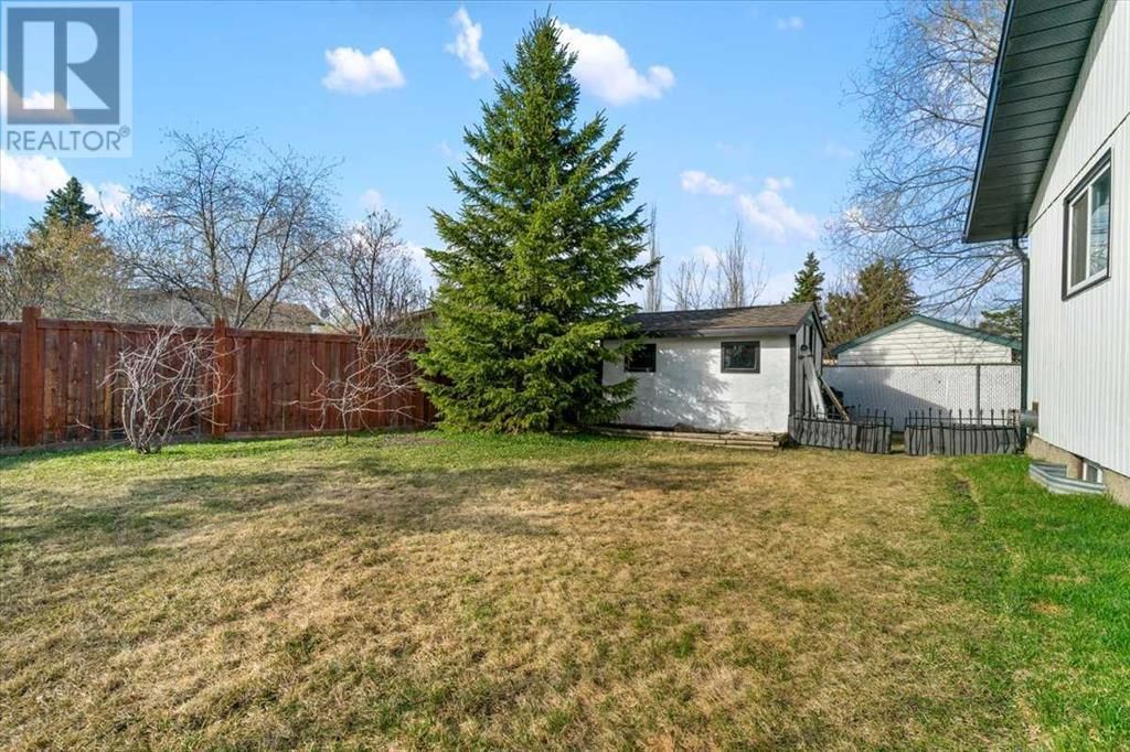 6906 94a Street Grande Prairie, Alberta