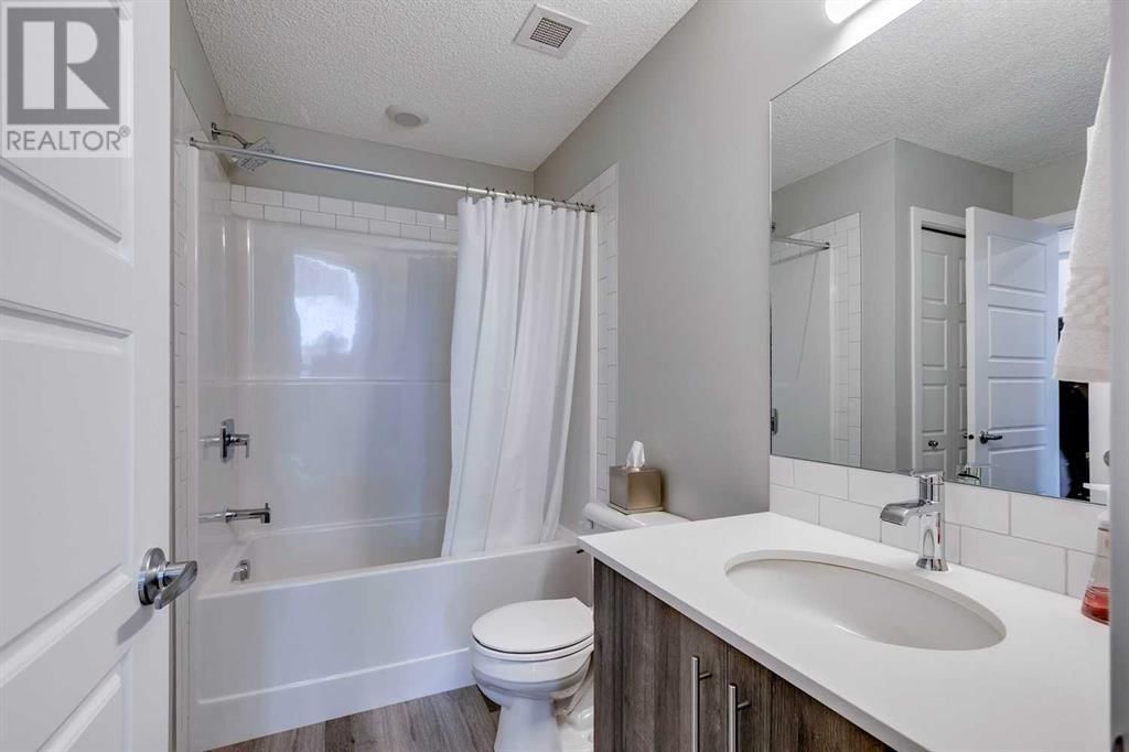 1605 17 STREET SOUTHEAST Image 13