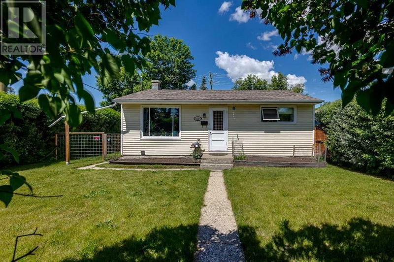 5438 39 Street Red Deer, Alberta