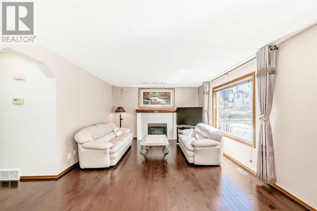 9200 EDGEBROOK DRIVE NORTHWEST Image 22