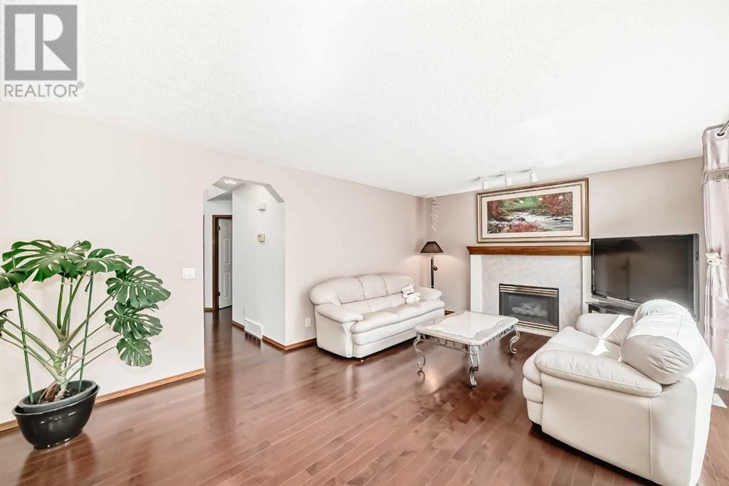 9200 EDGEBROOK DRIVE NORTHWEST Image 23