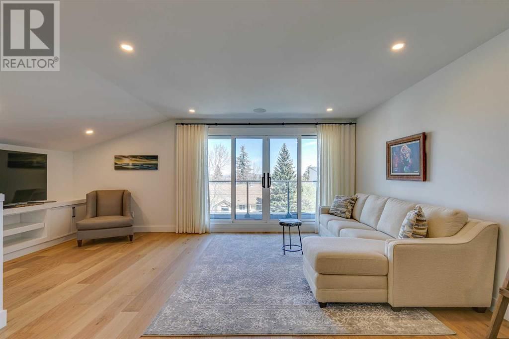 2116 27 AVENUE SOUTHWEST Image 30