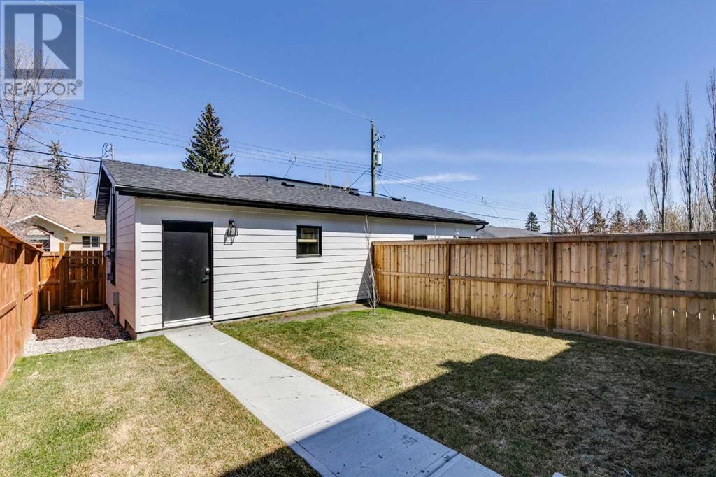 2116 27 AVENUE SOUTHWEST Image 45
