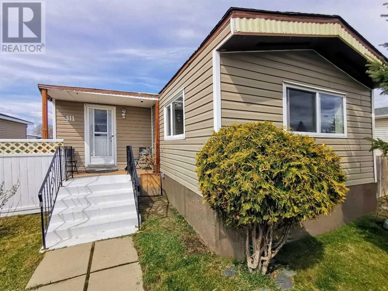 5344 76 Street Red Deer, Alberta