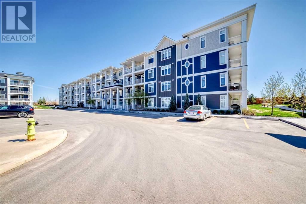 400 AUBURN MEADOWS COMMON Image 3