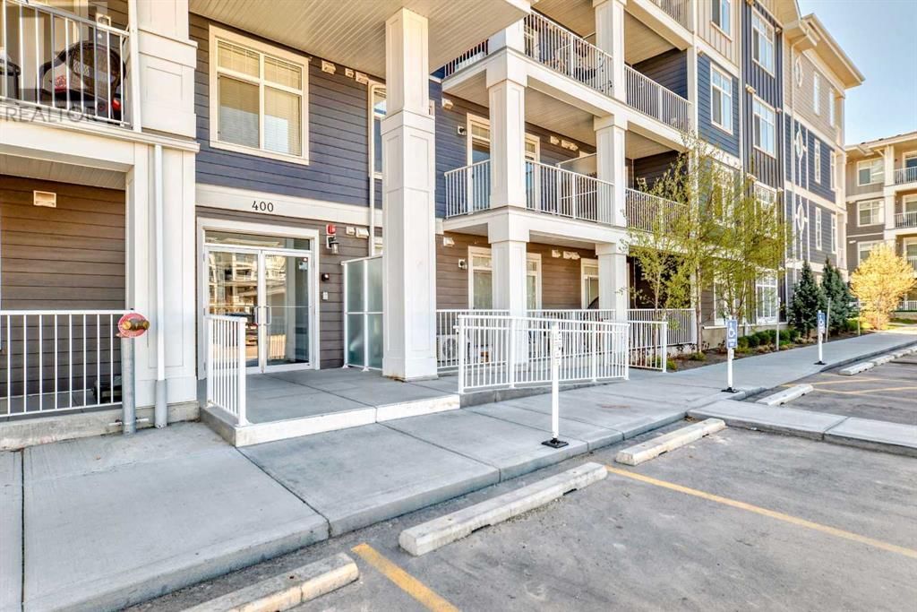 400 AUBURN MEADOWS COMMON Image 30