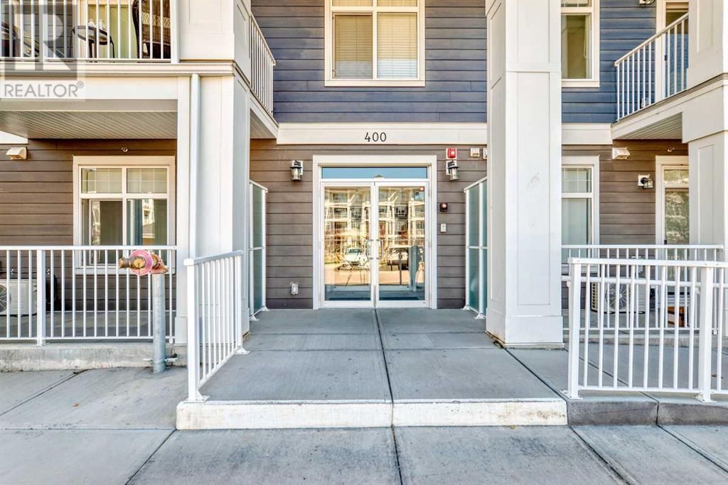 400 AUBURN MEADOWS COMMON Image 4