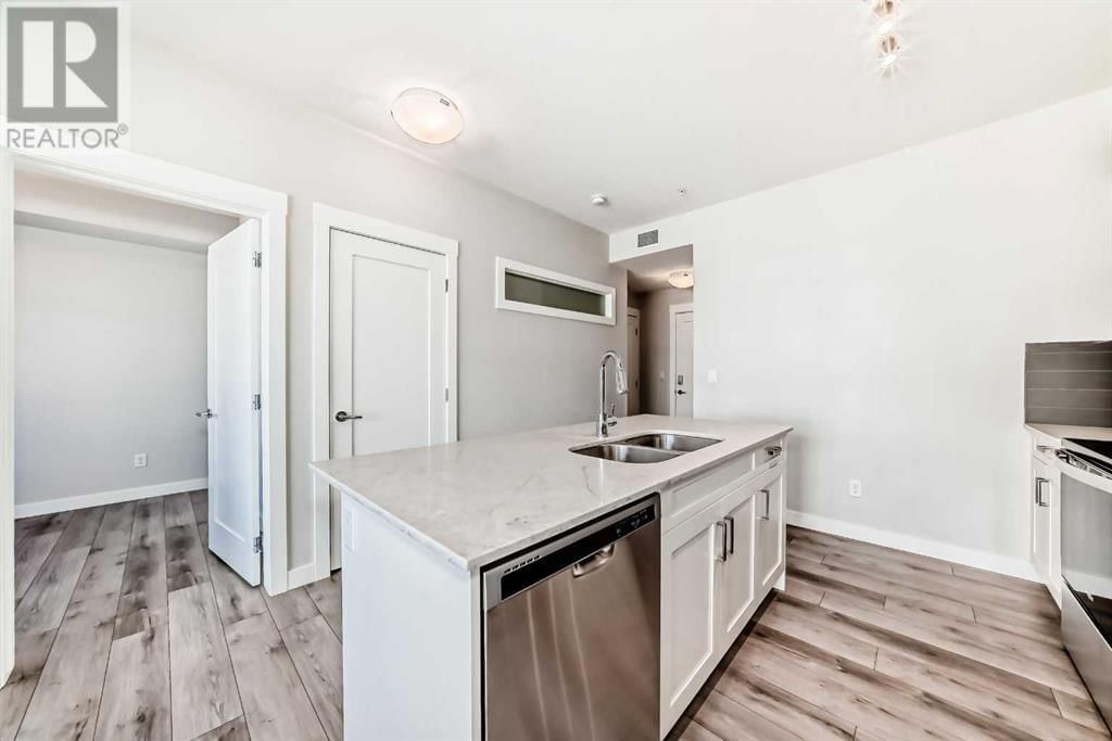 400 AUBURN MEADOWS COMMON Image 7