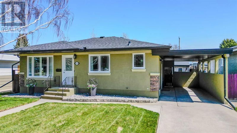 1115 12b Street North Lethbridge, Alberta