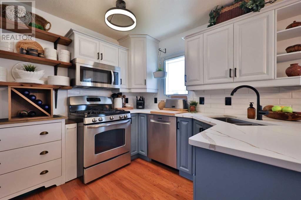 1115 12b Street North Lethbridge, Alberta