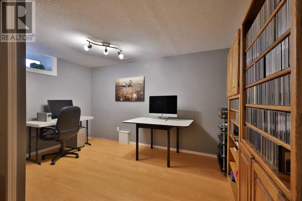 1115 12b Street North Lethbridge, Alberta