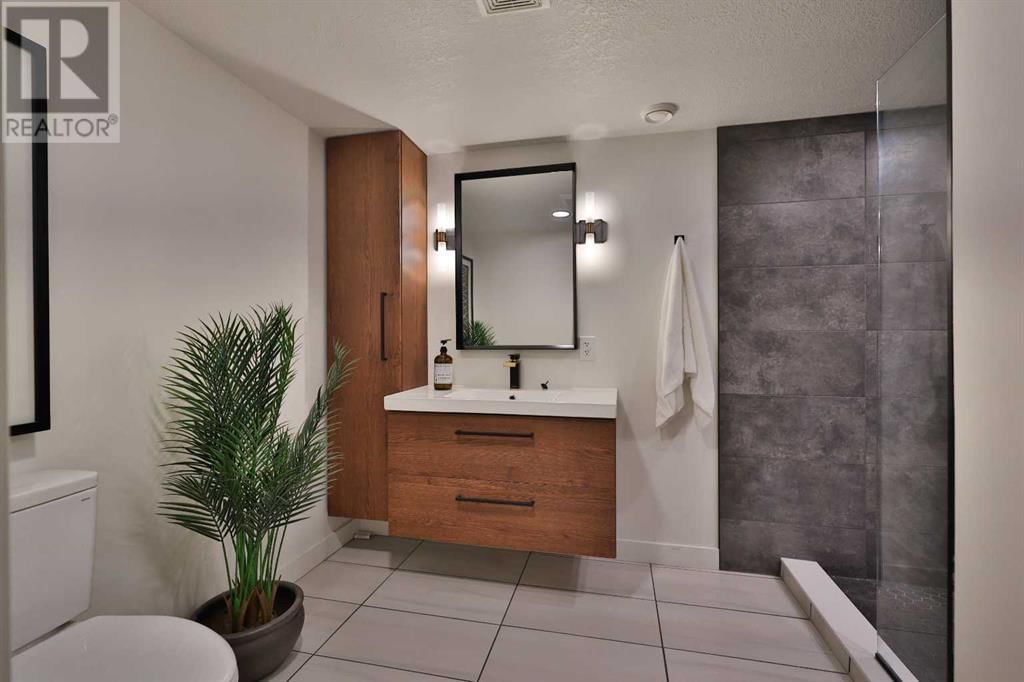 1115 12b Street North Lethbridge, Alberta
