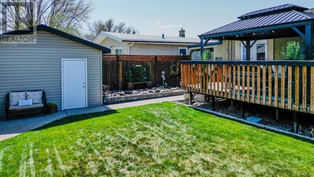 1115 12b Street North Lethbridge, Alberta